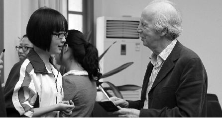 英國劍橋大學國王學院艾倫院士來杭高講學 英國劍橋大學國王學院艾倫院士來杭高講學